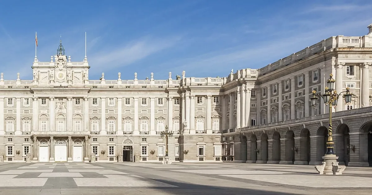 Madrid: Royal Palace Fast-Access Admission Ticket